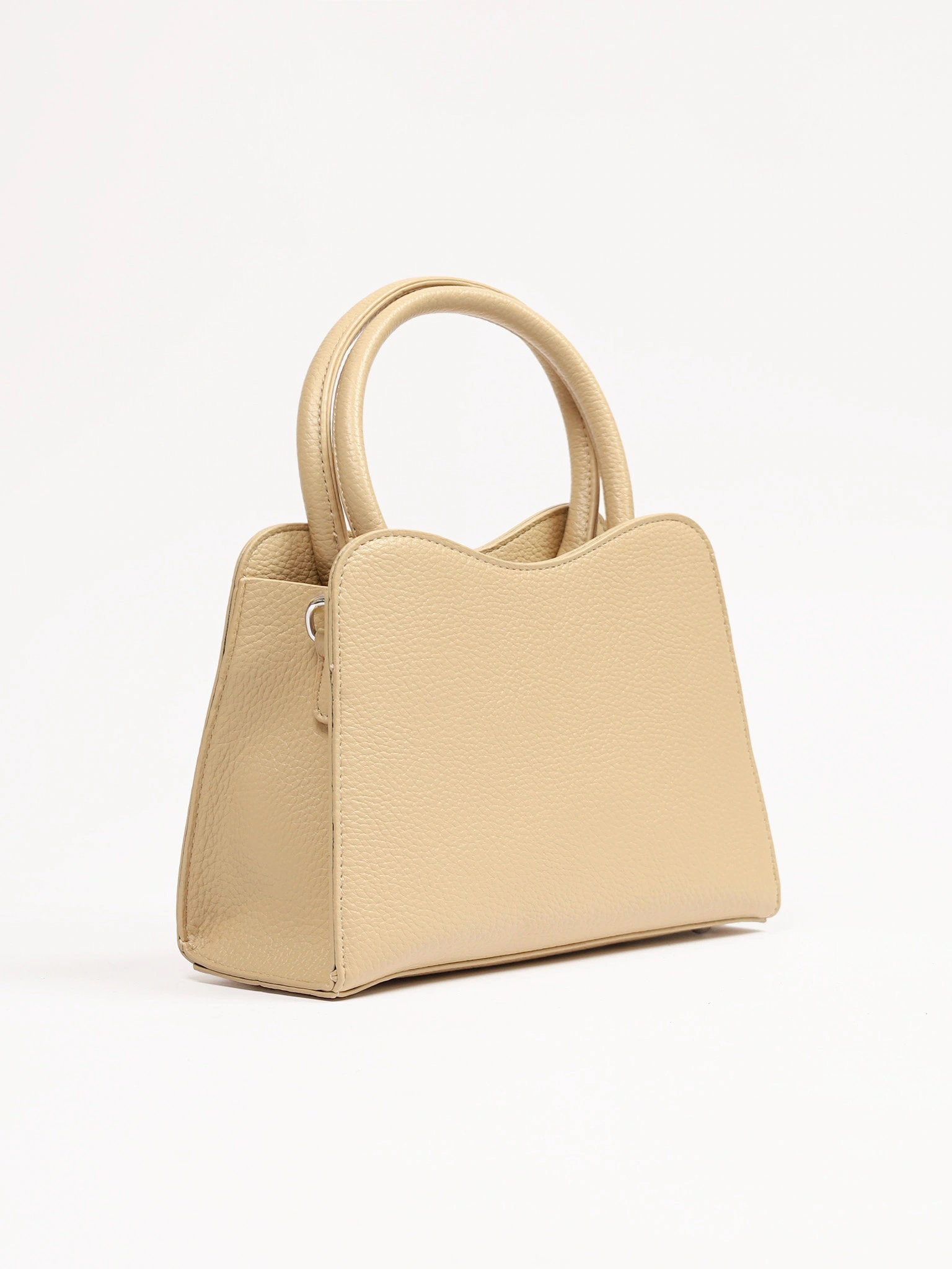 Сумка-тоут с бантом в ассортименте